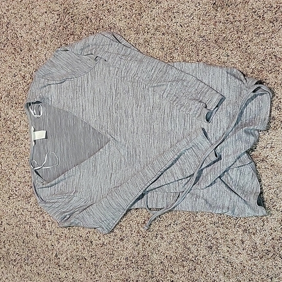 2 pack Maternity Wrap Sweater - BUNDLE FOR DEAL!!! - Picture 2 of 4